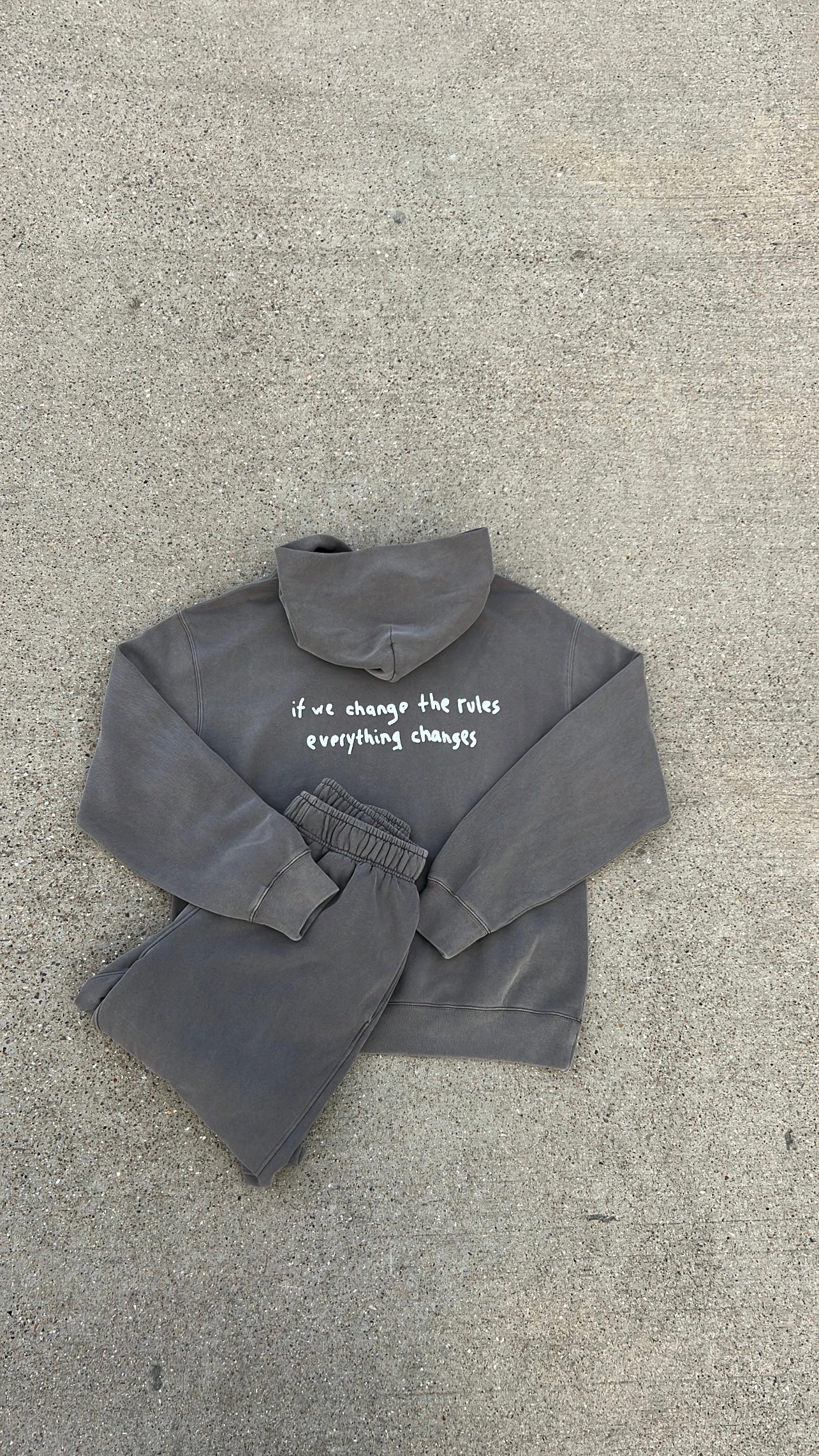 Ensemble marron délavé « change the rules »