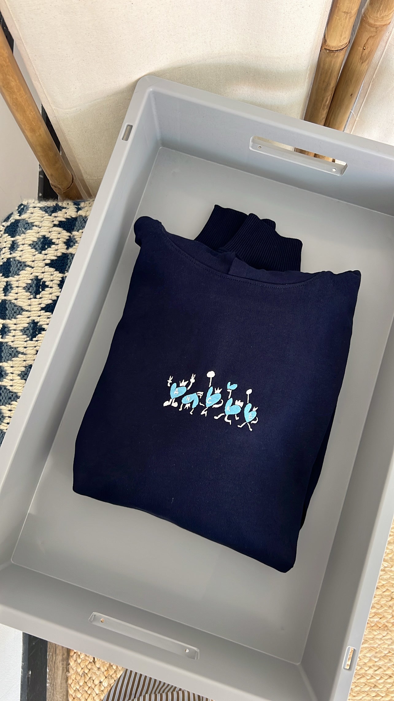 Sweat brodé "Ancré x M.koeur" bleu marine