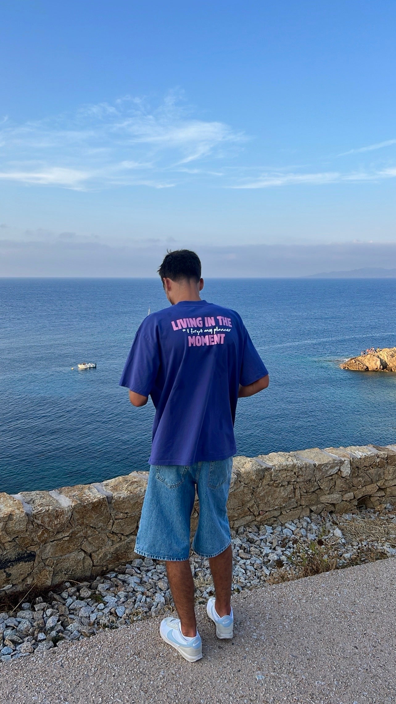 T-shirt "living in the moment"