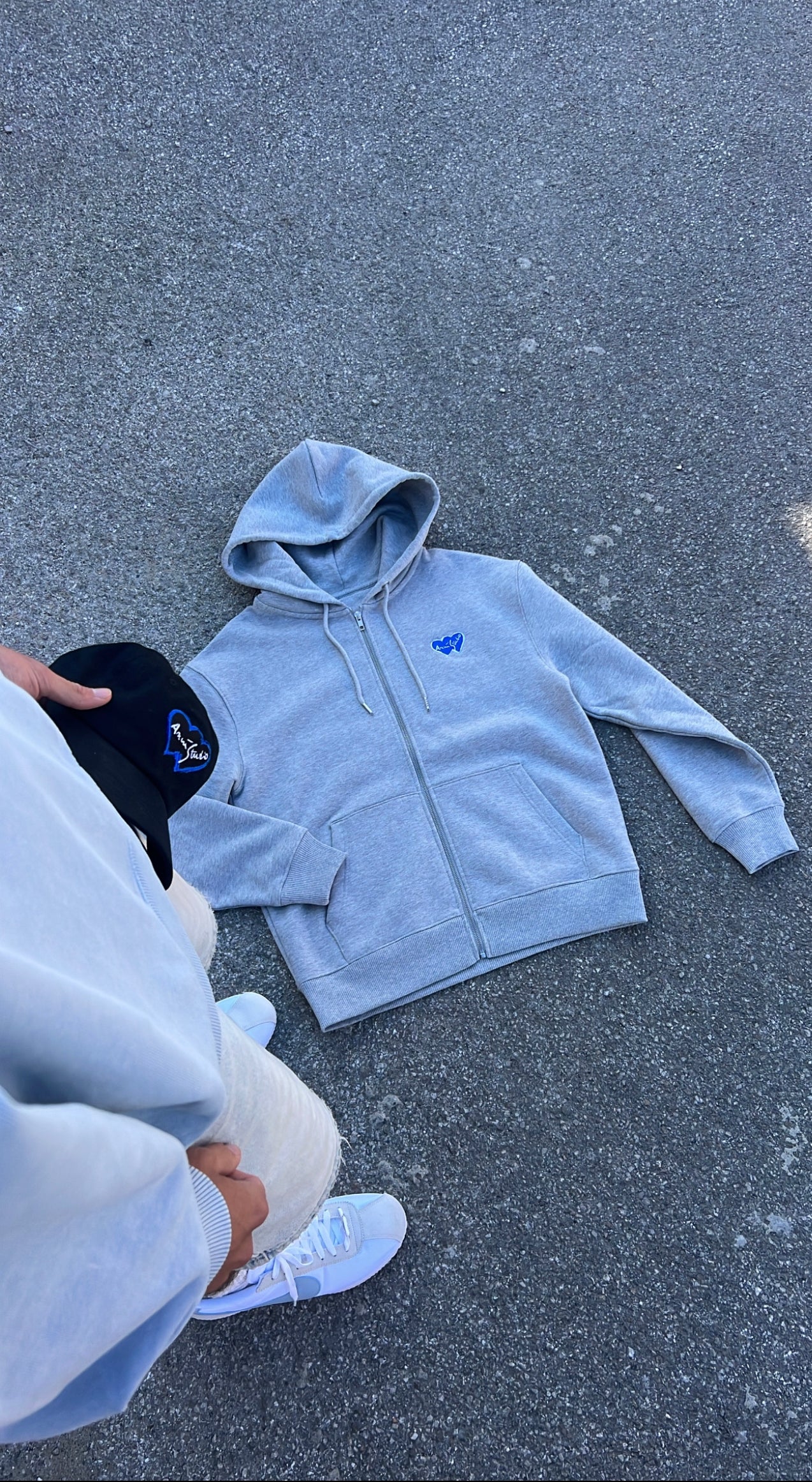 Hoodie brodé zippé « change the rules »
