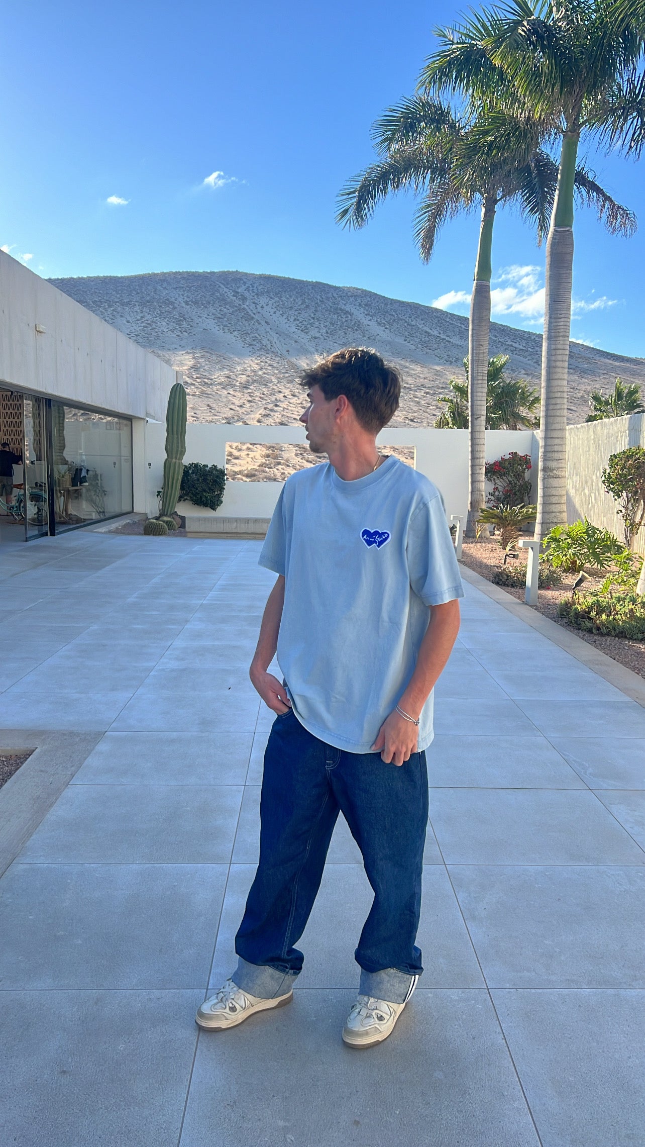 T-shirt "logo bouclette" bleu délavé