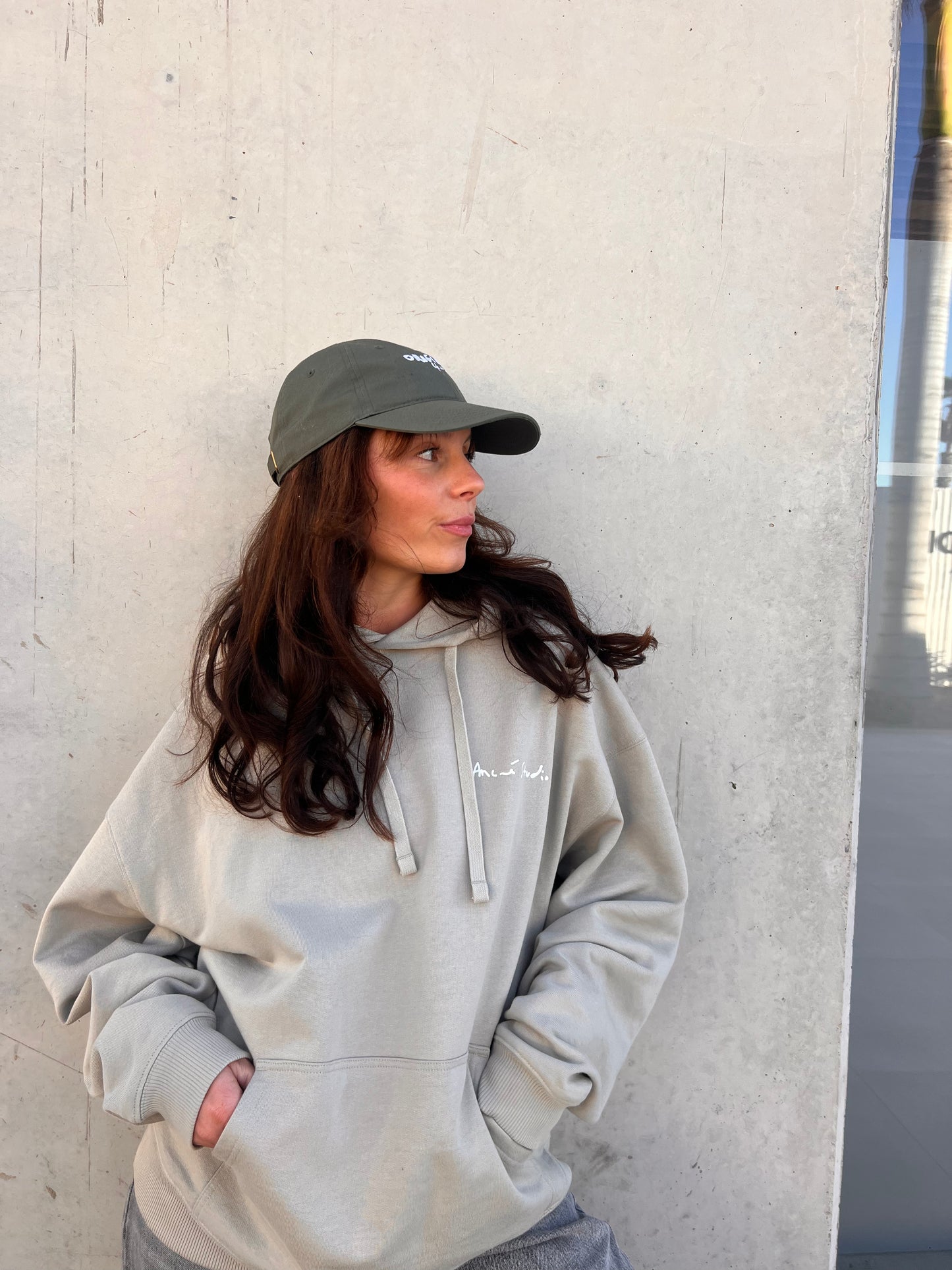 Casquette brodée "callin" kaki