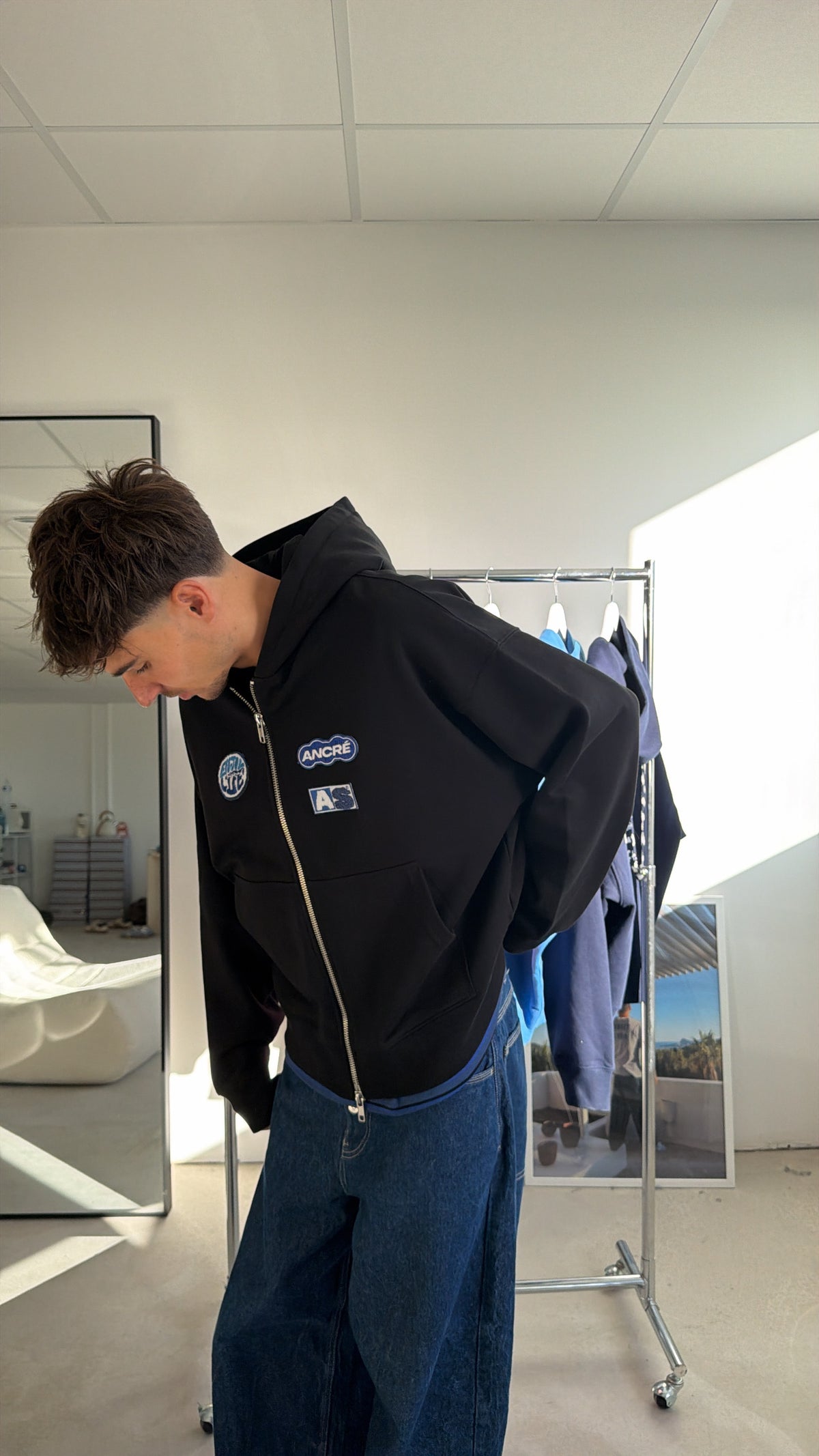 Hoodie zippé "patchwork" noir