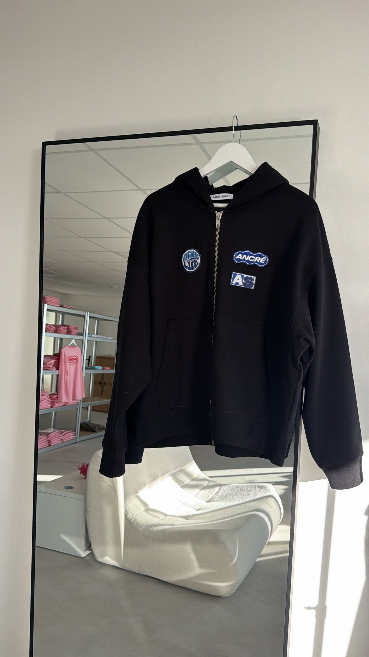 Hoodie zippé "patchwork" noir