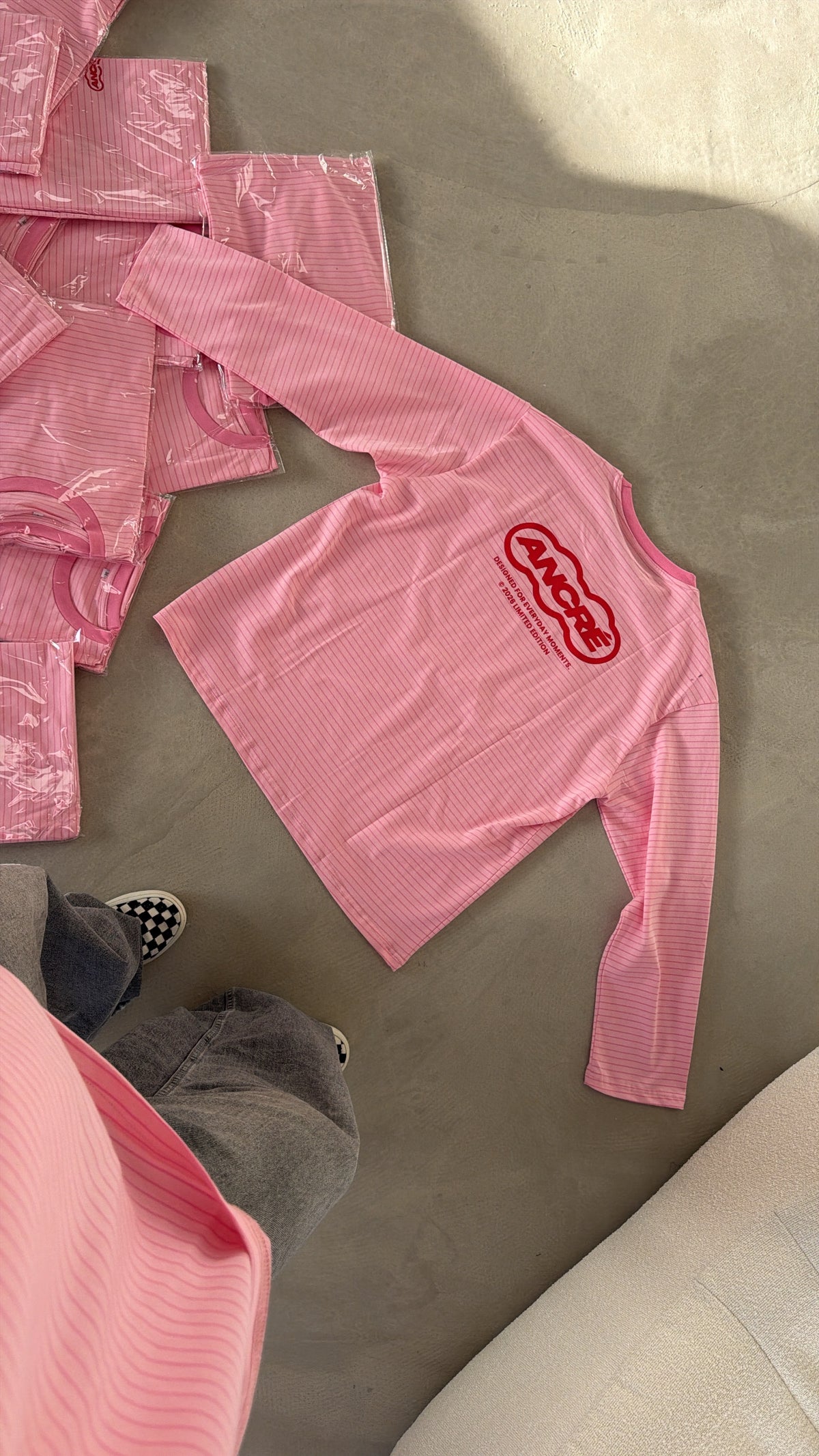 T-shirt à manches longues "ancré" rayé rose