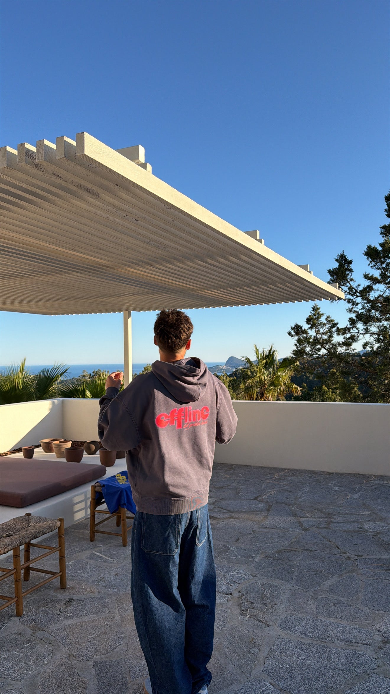Sweat "offline" gris délavé