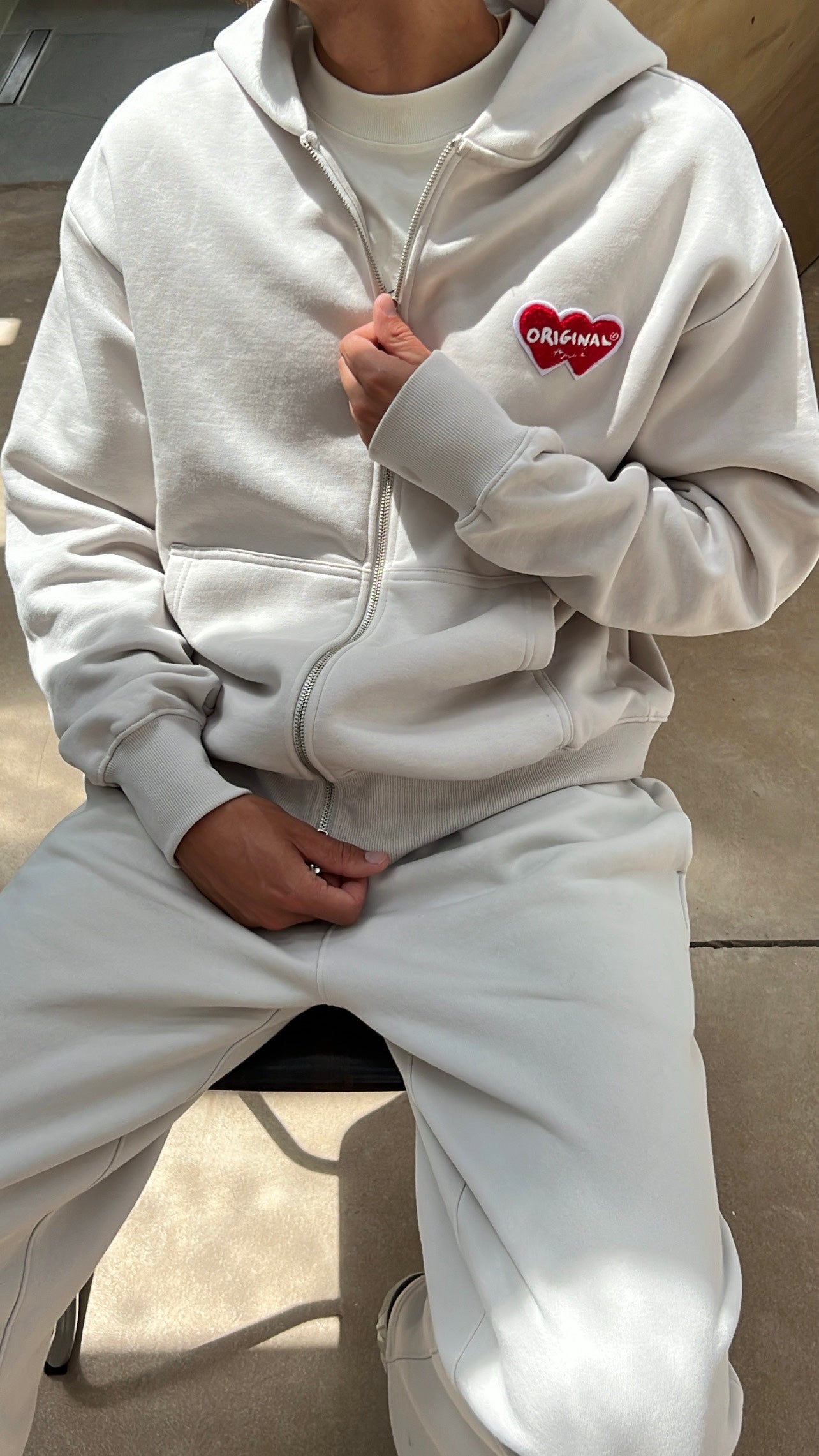 Hoodie zippé "logo bouclette" crème